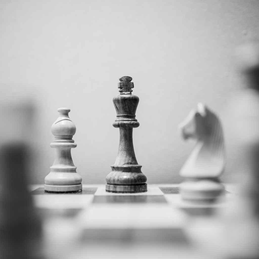 chess-pieces-strategy